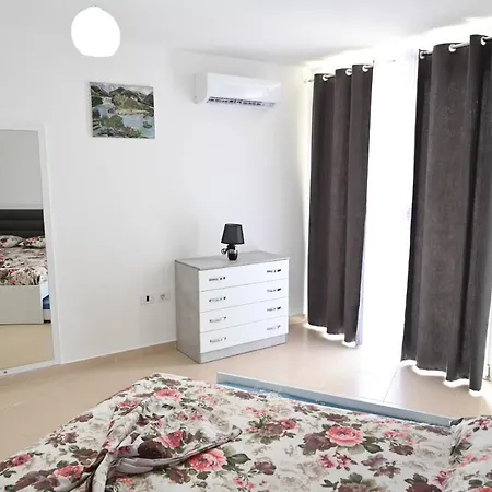 Luxury Vacation - Shëngjin